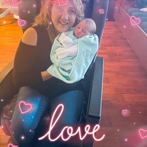 Meet your Posher, Angela